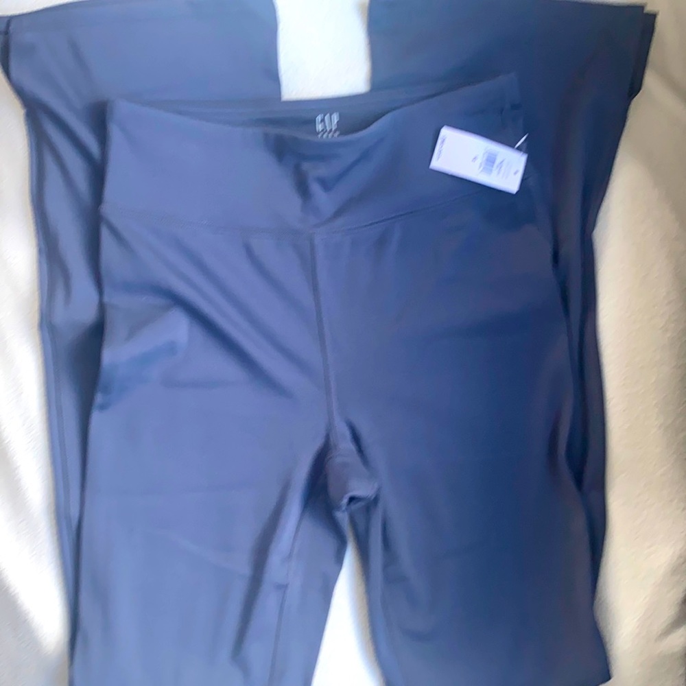 Gap, Girls size 12, grey yoga pants, Flare leg, NWT